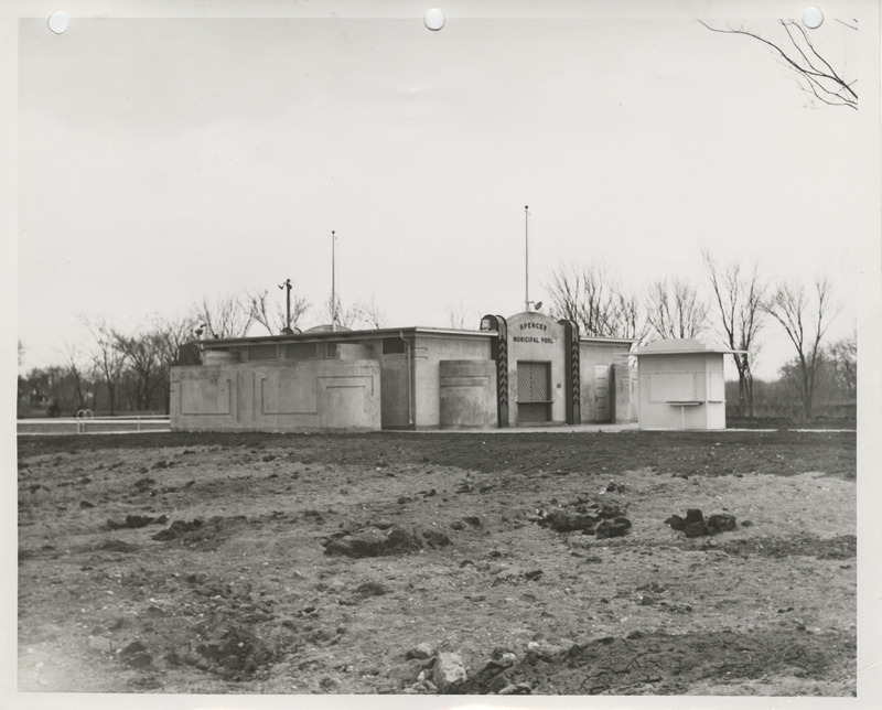 Photograph of the exterior view of the municipal swimming pool in Spencer
