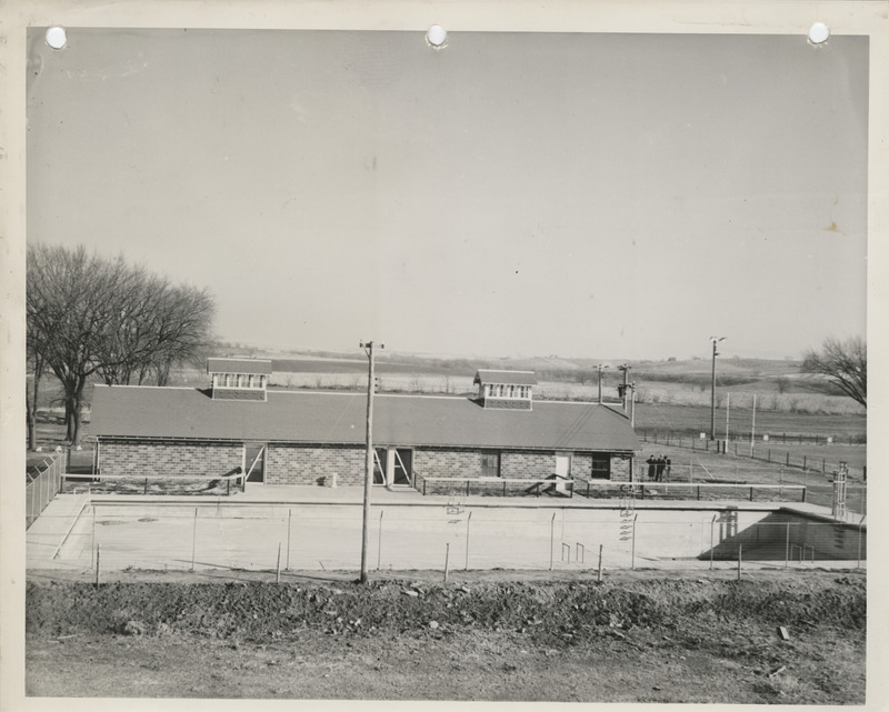 Photograph of the municipal swimming pool in Villisca
