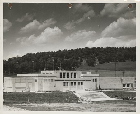 Photograph of the entrance at the municipal swimming pool in Decorah