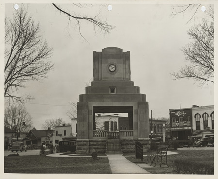 Photograph of a bandstand at a city park in Mount Pleasant