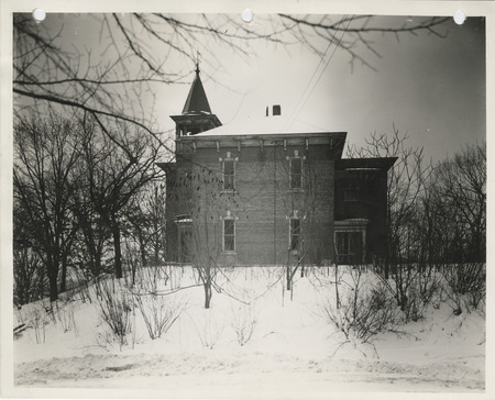 Photograph of city hall in Columbus Junction