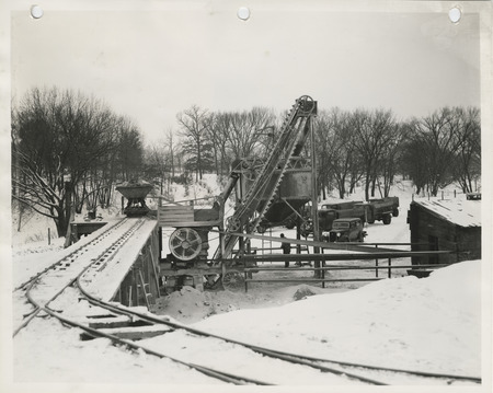Photograph of equipment at a quarry in Louisa County