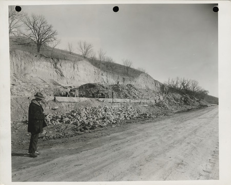 Photograph of quarry in Glenwood