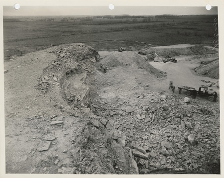 Photograph of quarry in Thurman