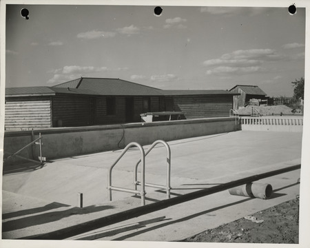 Photograph of the municipal swimming pool in Mapleton