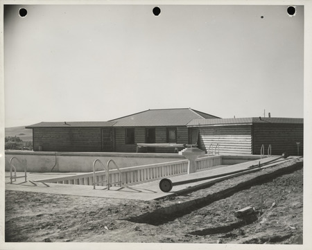 Photograph of the municipal swimming pool in Mapleton