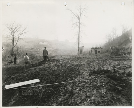 Photograph of people grading Grand Avenue in Council Bluffs