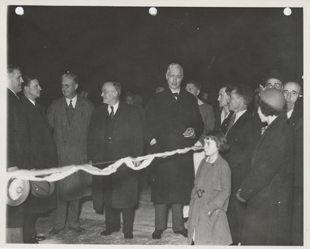 Photograph of Mayor Joe H. Allen along with others during the dedication of the Second Avenue improvement project event