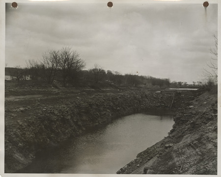 Photograph of rock quarry in Bettendorf