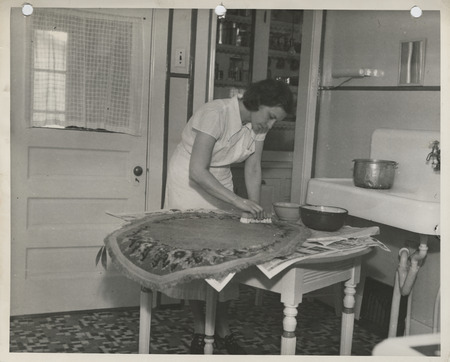 Photograph of a training school for housemaids in Council Bluffs