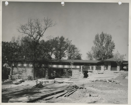 Photograph of the main shelter house at Eagle Point Park in Dubuque