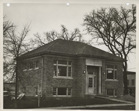 Photograph of the public library in Peterson
