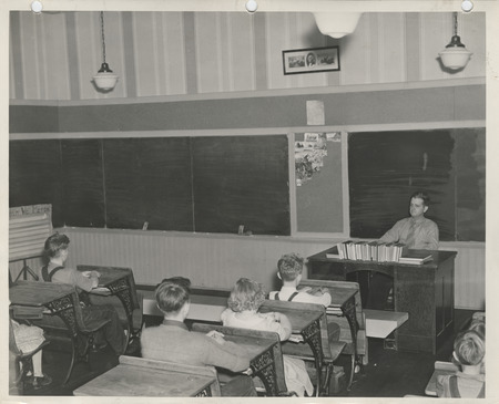 Photograph of a class at a school in Stockton