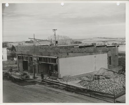 Photograph of a building remodel for a town hall in Coin