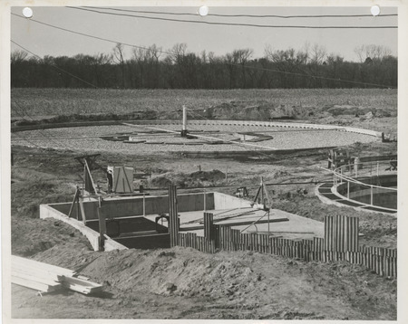 Photograph of the disposal plant in Perry
