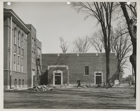 Photograph of a school gymnasium in Durant