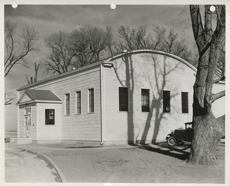 Photograph of a school addition and gymnasium in Percival