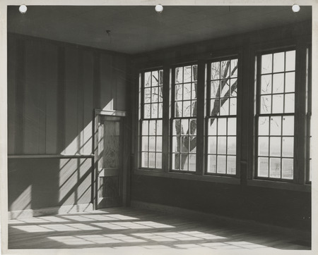 Photograph of the interior of a school building in Stockton
