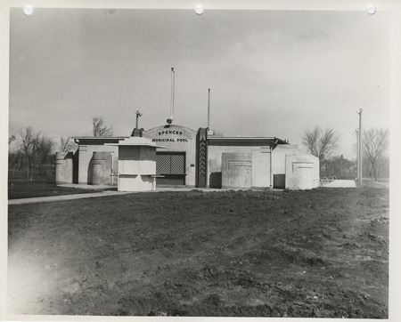 Photograph of the exterior view of the municipal swimming pool in Spencer