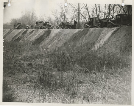 Photograph of the construction of levee at the Birdland River drive in Des Moines